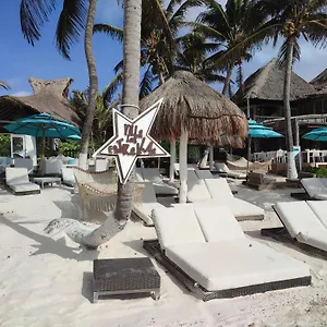 Hotell Estrellas - Located At The Party Zone, Tulum